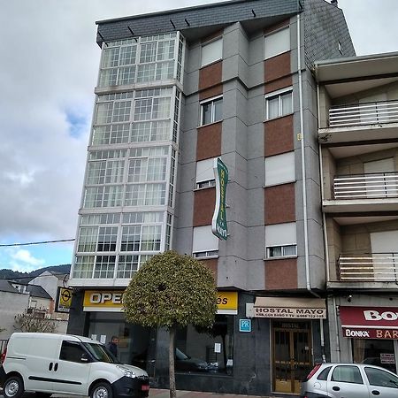 Hostal MayBarco de Valdeorras Exterior foto